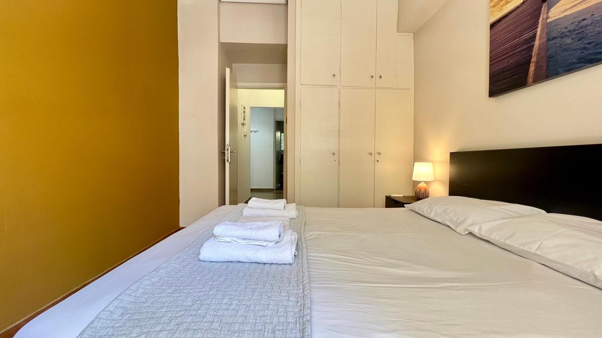 Modern & Cozy 51Sqm Apt In Thisseio Athen Eksteriør bilde